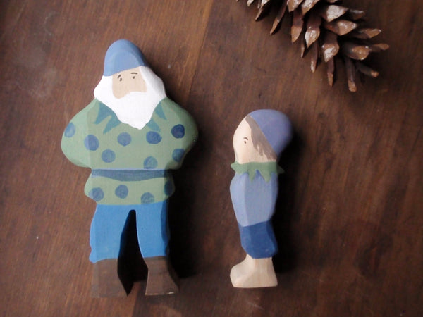 cranberry child / waldorf wooden figure -waldorf- prettydreamer - 3